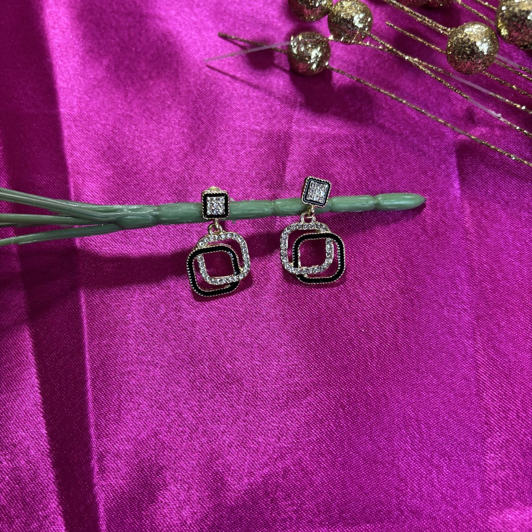 Cosmo Curves Korean Earrings