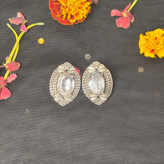 Noor Oval Oxidised Earrings