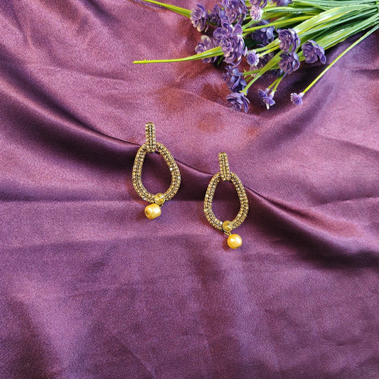 Luna Arc Kundan Earrings