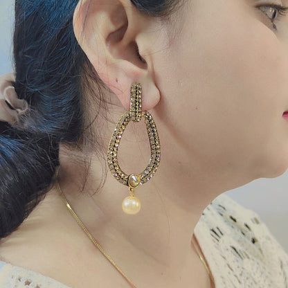 Luna Arc Kundan Earrings