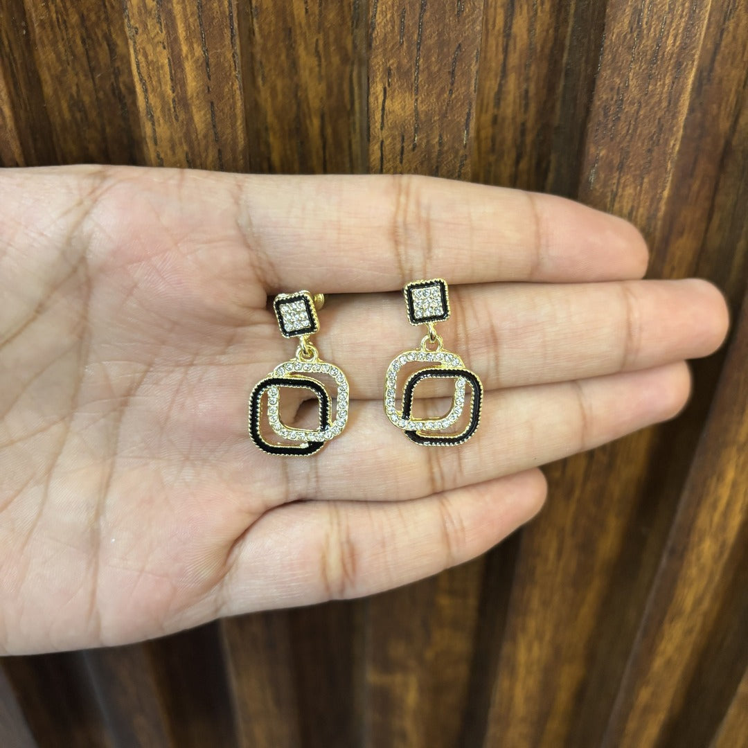 Cosmo Curves Korean Earrings