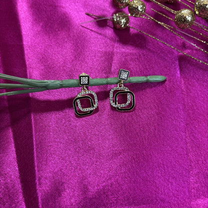 Cosmo Curves Korean Earrings